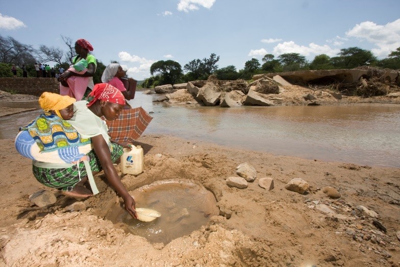 Poor access to water is not only a health risk, but also affects small farmer’s produce