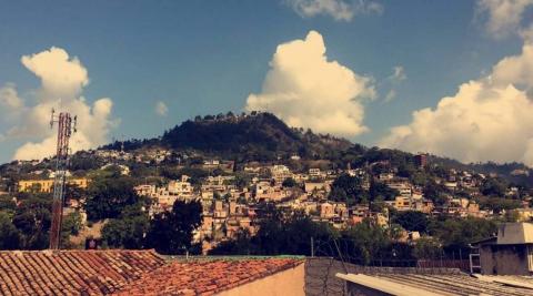 Part of a sprawling Honduran city, seen on the coach journey to our host town of La Esperanza