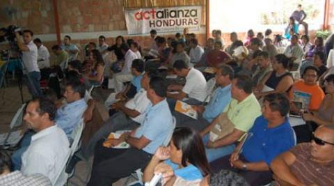 Participants at a Honduras forum on climate change