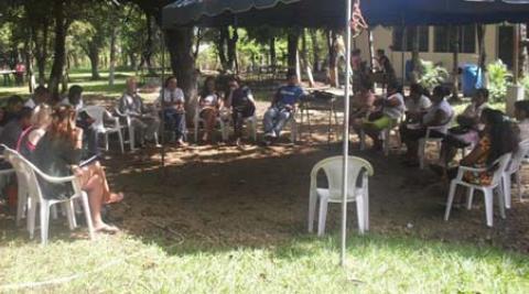 ICS volunteers meet AMIGA in El Salvador