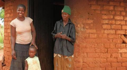 Jane Mudiiwa, her daughter Michelle, and Agnes Garutsa